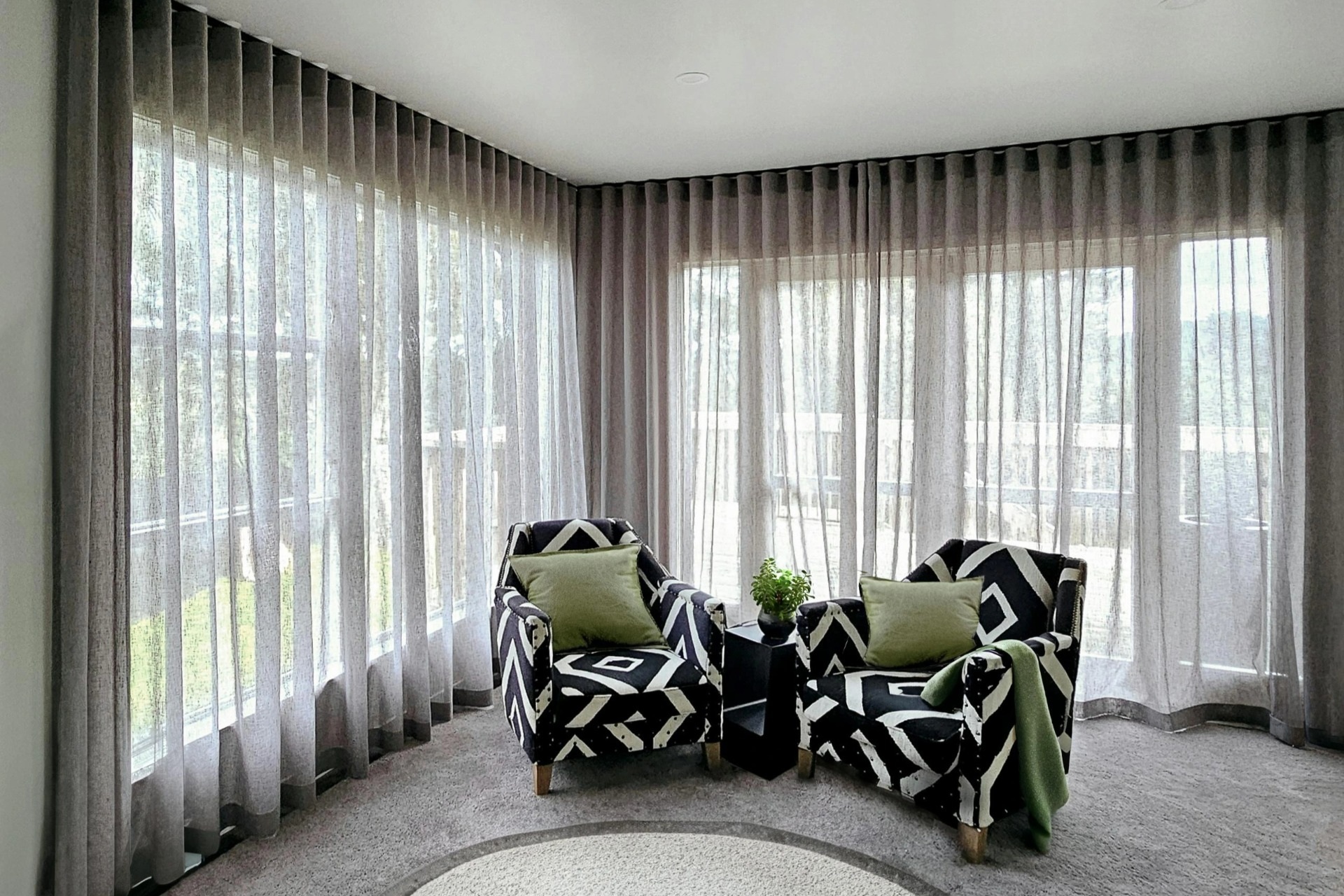 Mẹo chọn rèm cửa phù hợp với không gian sống - 1