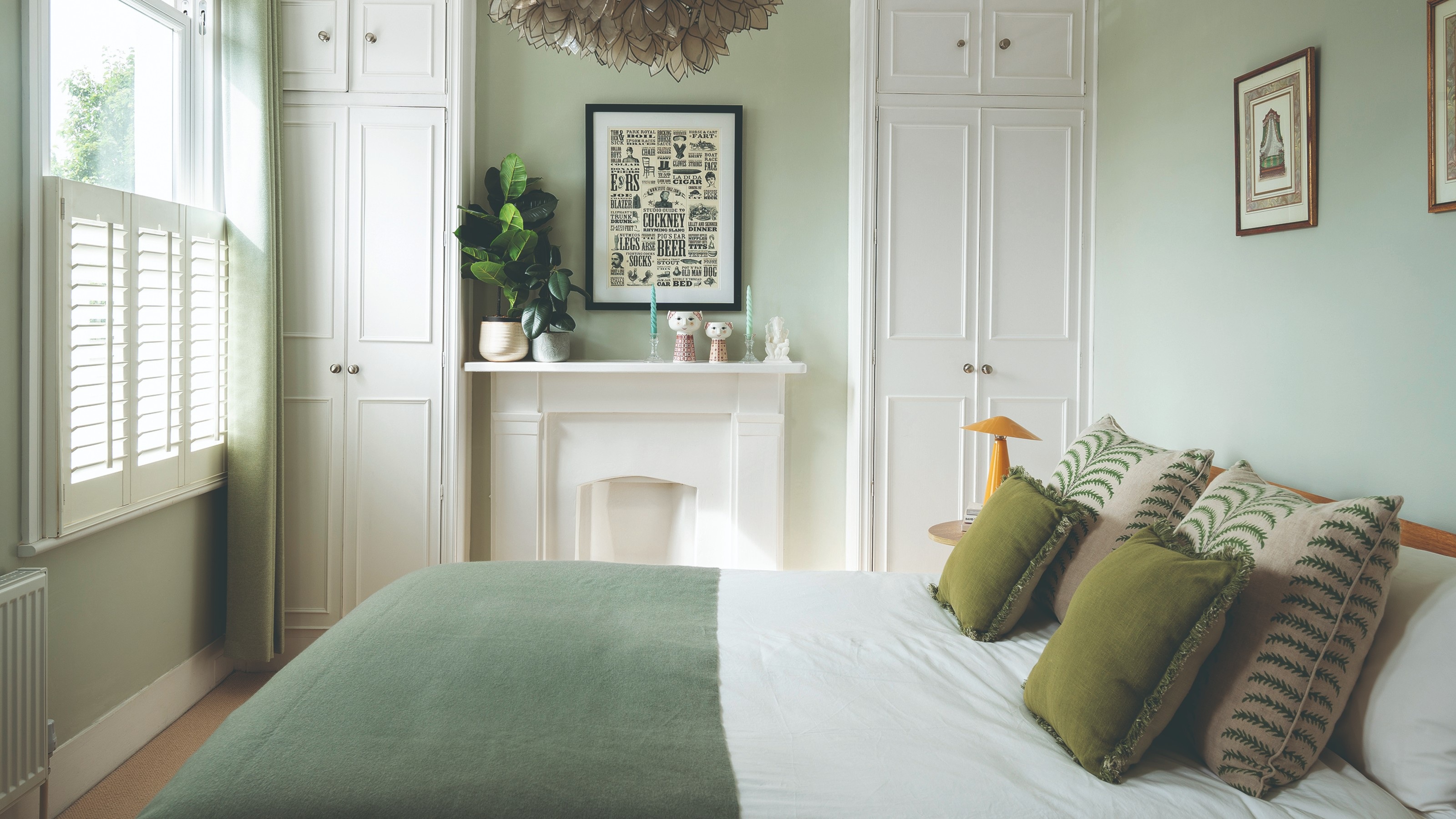 8 thứ ở phòng ngủ cần được loại bỏ ngay để có giấc ngủ ngon  - 1