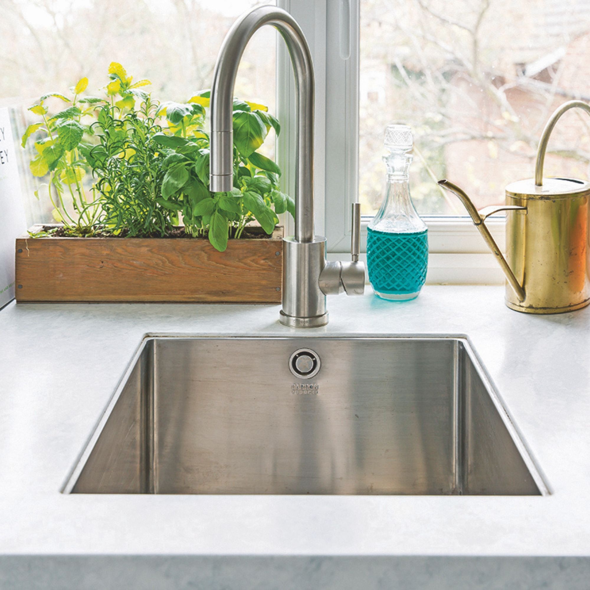 6 loại cây trồng cho phòng bếp, giúp hút mùi, chịu nhiệt, rước tài lộc - 4 6 loại cây trồng cho phòng bếp, giúp hút mùi, chịu nhiệt, rước tài lộc - 4